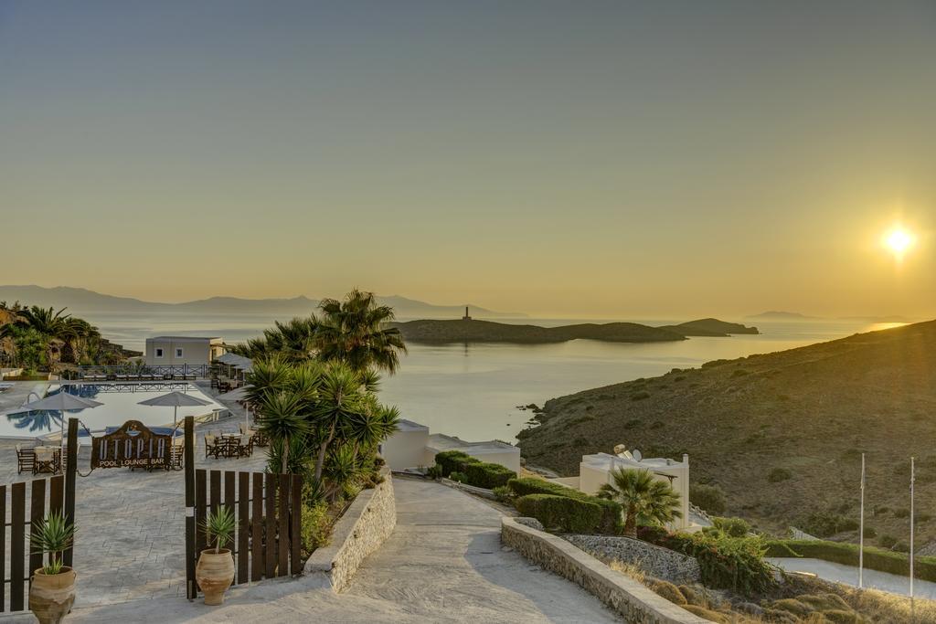 Sunrise Beach Suites Азолимнос Экстерьер фото